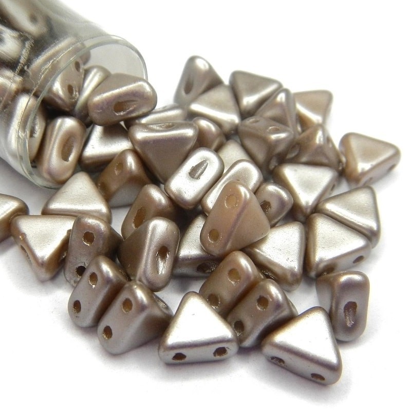 KHEOPS PAR PUCA, 6MM, 2-HOLE, PASTEL LIGHT BROWN COCO. SOLD PER TUBE OF 9GM.