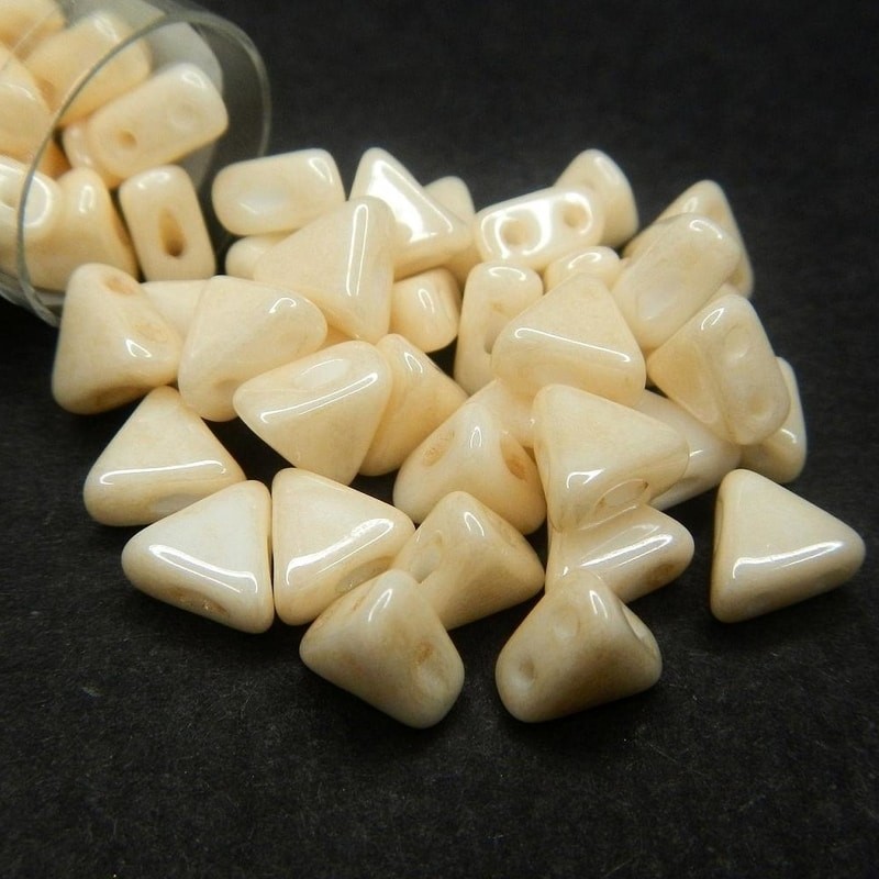 KHEOPS PAR PUCA, 6MM, 2-HOLE, OPAQUE BEIGE LUSTER. SOLD PER TUBE OF 9GM.